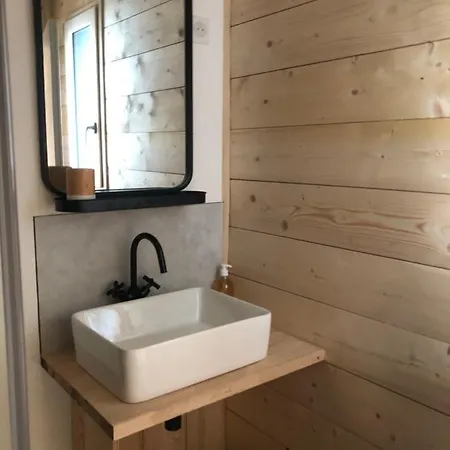 Le Petit Repaire De Sailhan, Ecolodges Exterior photo